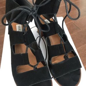 Steve Madden Black Suede Chunky Heel Sandal